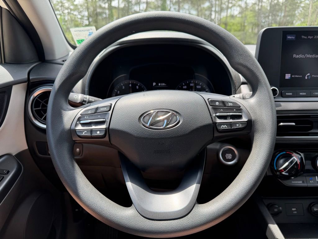 Used 2023 Hyundai Kona SEL FWD image 16