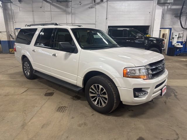 Used 2016 Ford Expedition EL XLT w/ Equipment Group 202A image 3