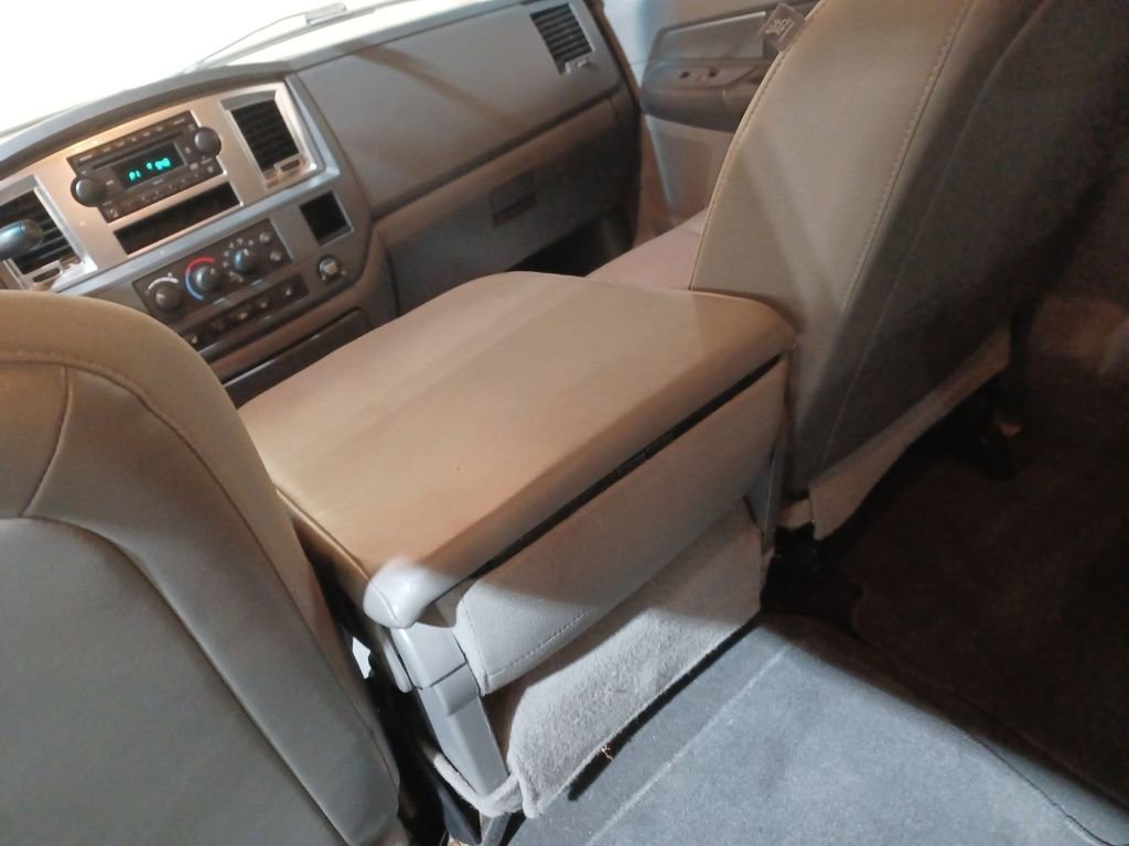 Used 2009 Dodge Ram 2500 Truck SXT image 21