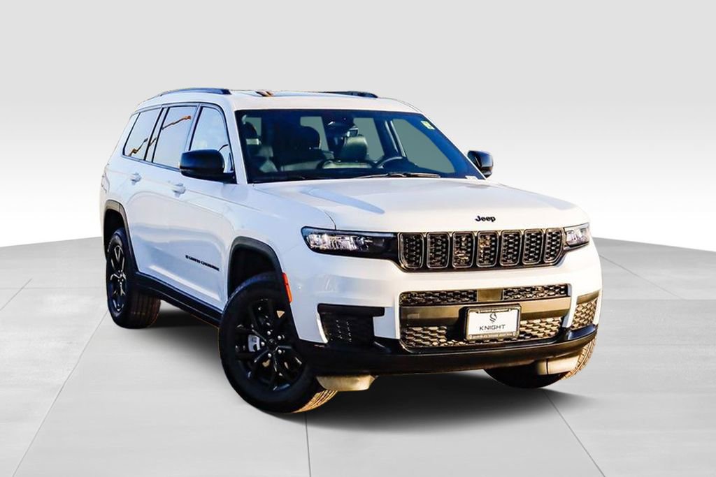 New 2025 Jeep Grand Cherokee L Altitude image 2