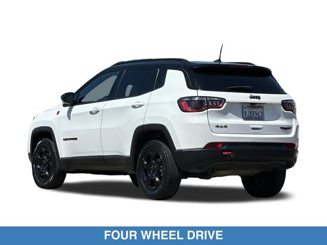 Used 2024 Jeep Compass Trailhawk AWD/4WD image 8