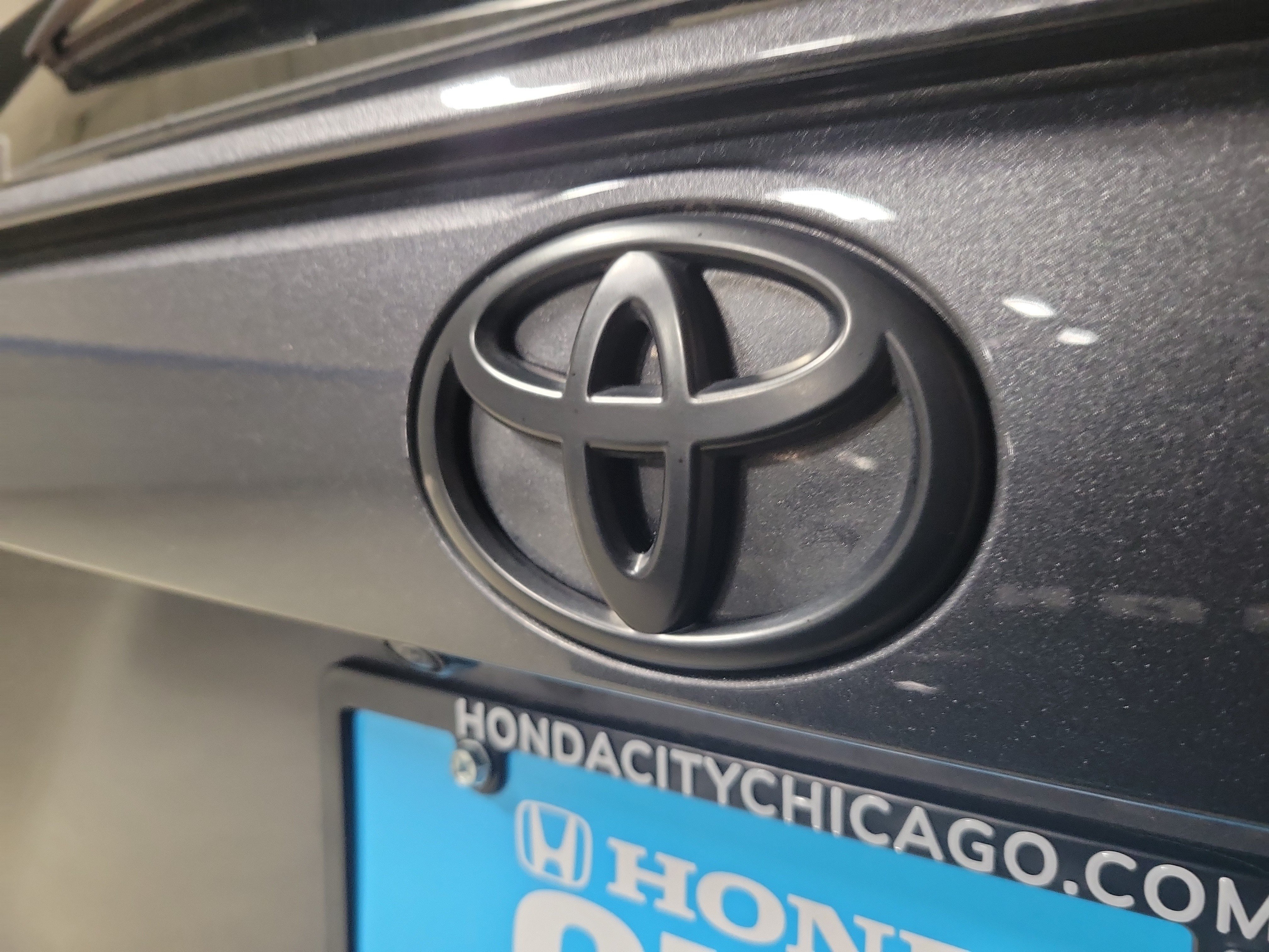 Used 2023 Toyota RAV4 LE AWD/4WD image 7