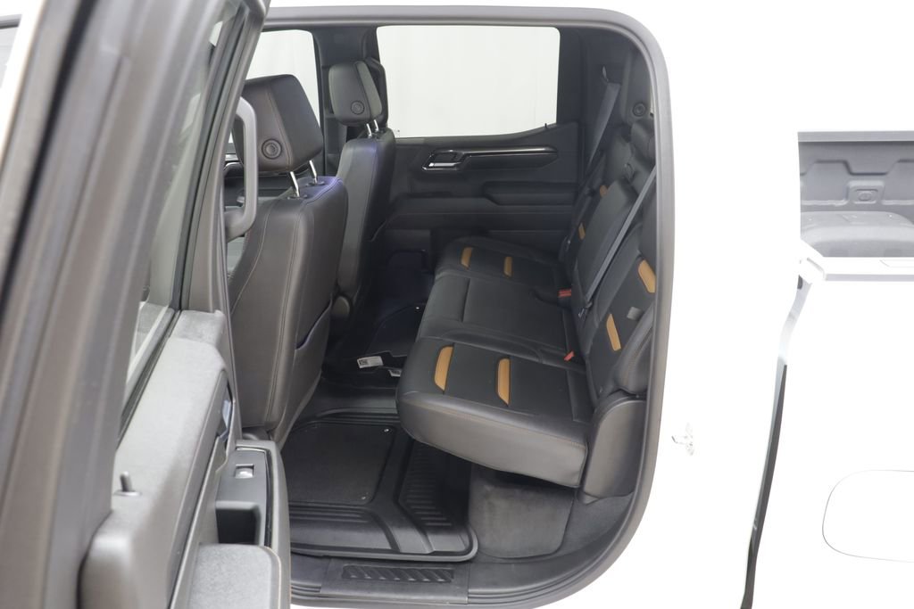 Used 2023 GMC Sierra 1500 AT4 w/ Technology Package image 16