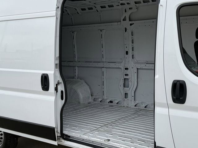 Used 2025 RAM ProMaster 3500 w/ Convenience Group FWD image 27
