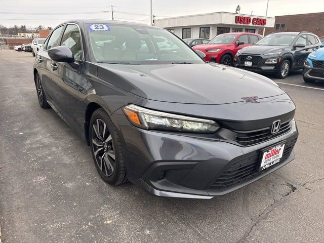 Used 2023 Honda Civic EX image 3