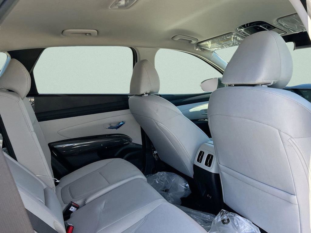 New 2026 Hyundai Tucson SEL image 19