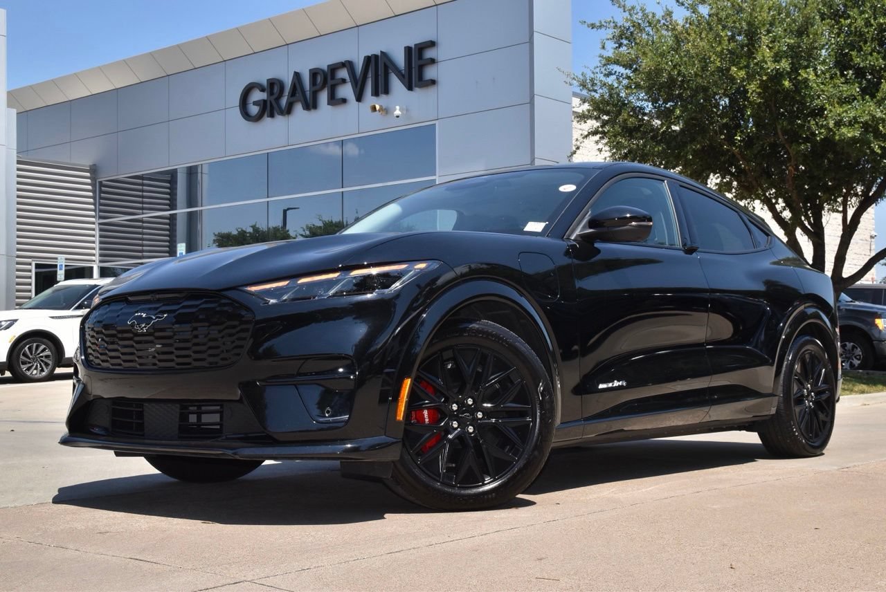 Certified 2025 Ford Mustang Mach-E Premium w/ Sport Appearance Package AWD/4WD image 2