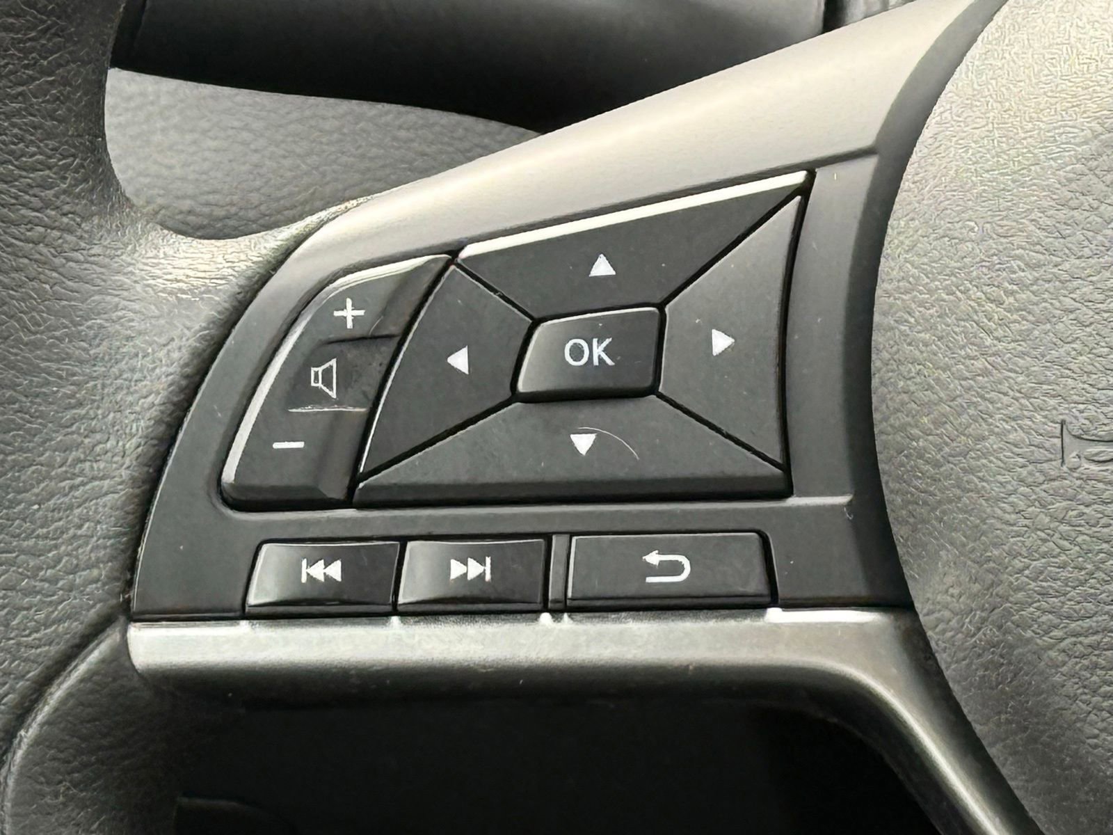 Used 2020 Nissan Altima 2.5 S image 28