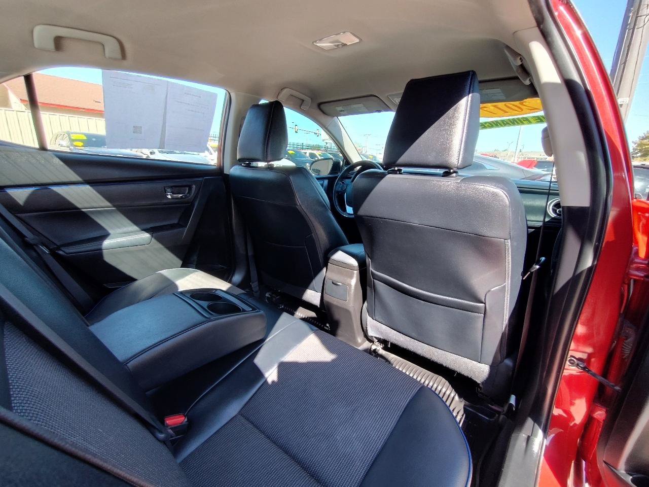 Used 2017 Toyota Corolla SE FWD image 38