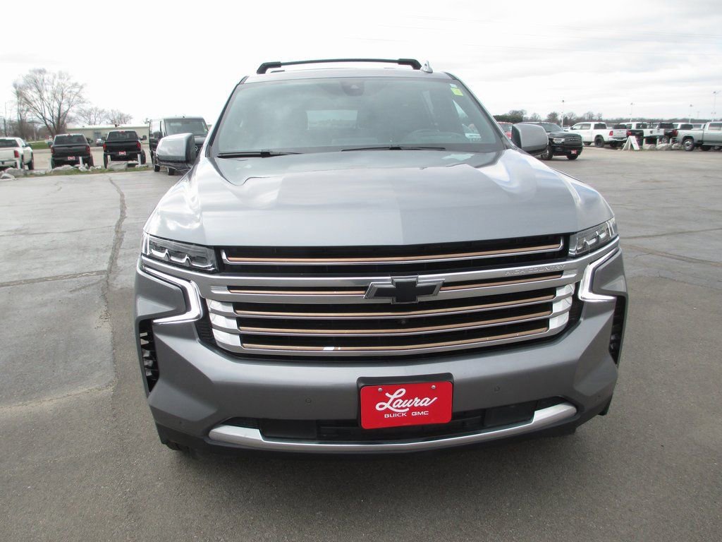 Used 2022 Chevrolet Suburban High Country w/ LPO, Illumination Package image 10