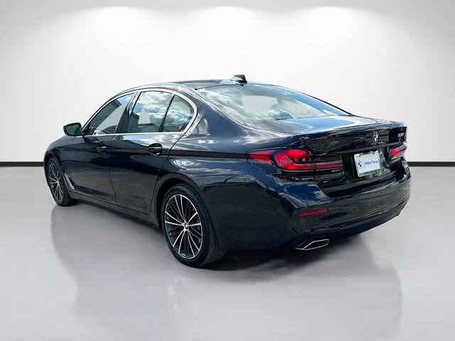 Used 2023 BMW 530i w/ Premium Package RWD image 6