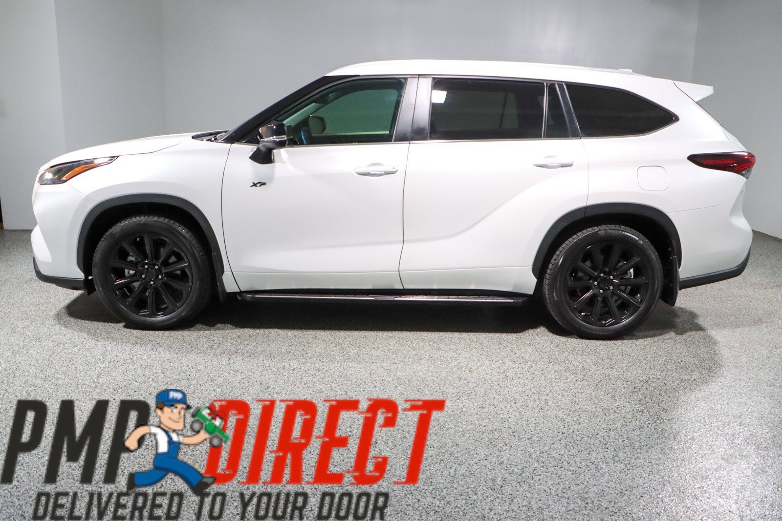 Used 2024 Toyota Highlander XLE FWD image 10