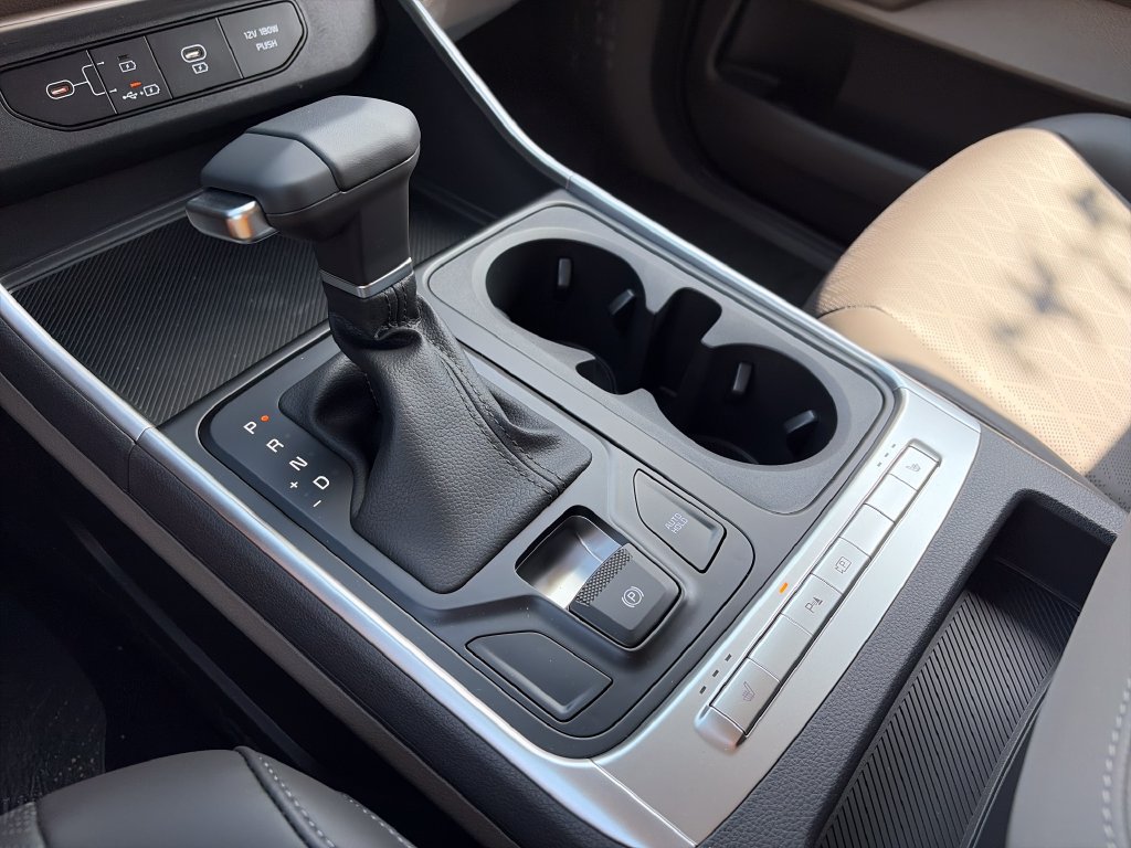 New 2027 Kia Carnival FWD image 22