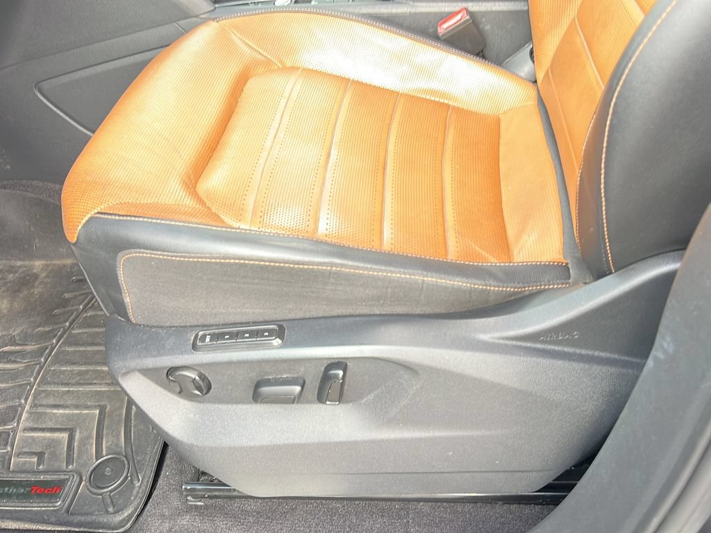 Used 2018 Volkswagen Atlas SEL Premium AWD/4WD image 16