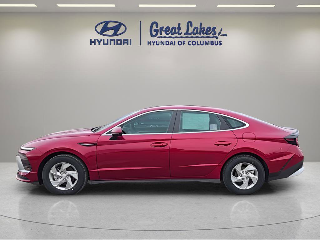 New 2026 Hyundai Sonata SE FWD image 2