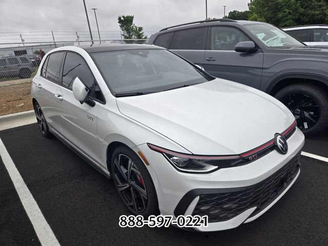 Used 2025 Volkswagen GTI SE FWD image 11