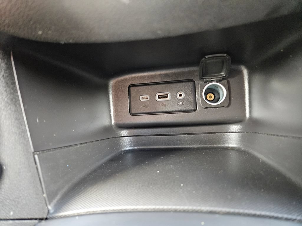 Used 2024 Chevrolet Equinox LT AWD/4WD image 27