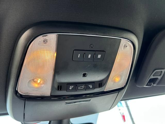 Used 2022 Dodge Durango GT image 25
