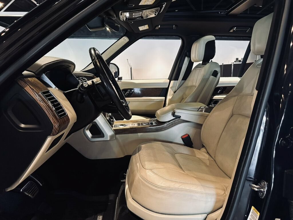 Used 2021 Land Rover Range Rover P525 Westminster Edition AWD/4WD image 11