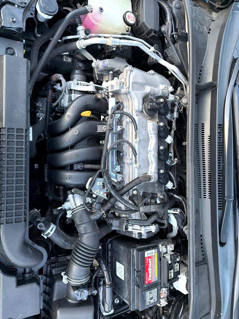 Used 2020 Toyota Corolla L w/ Phone Cable & Charge Package image 35