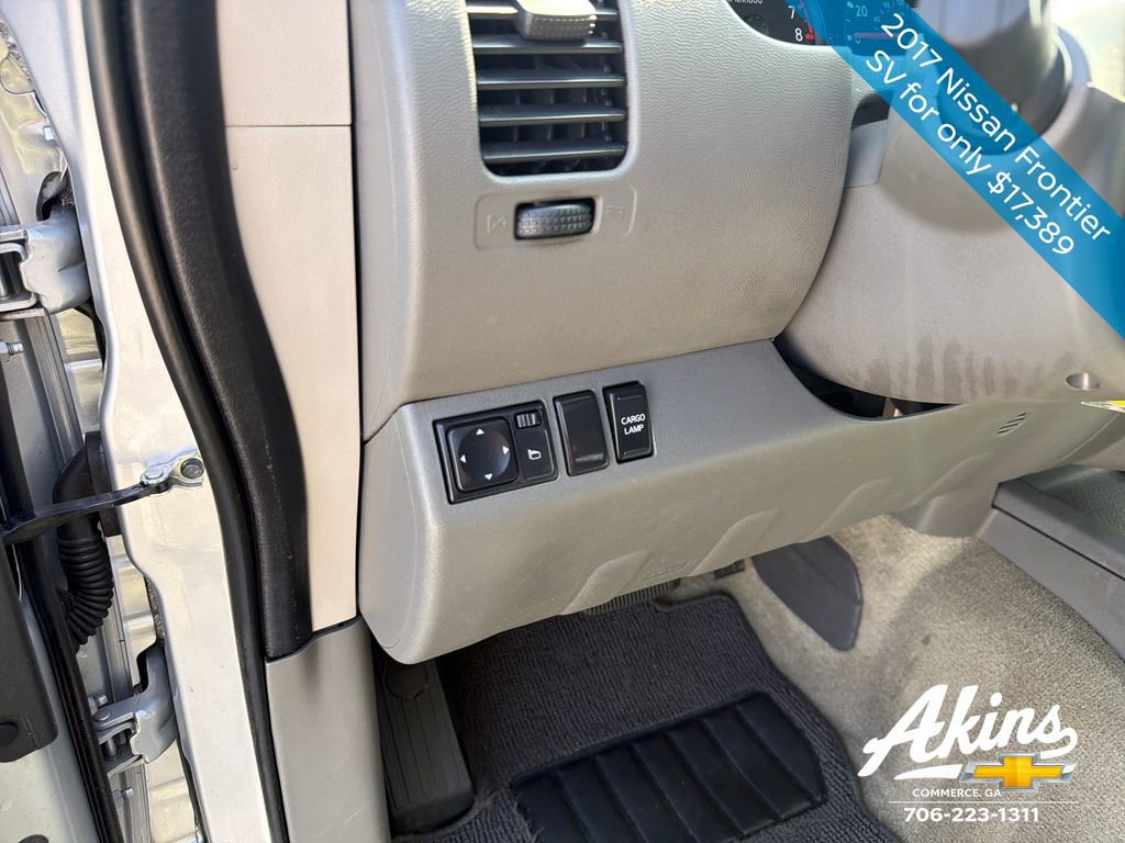 Used 2017 Nissan Frontier SV w/ SV Value Truck Package RWD image 14