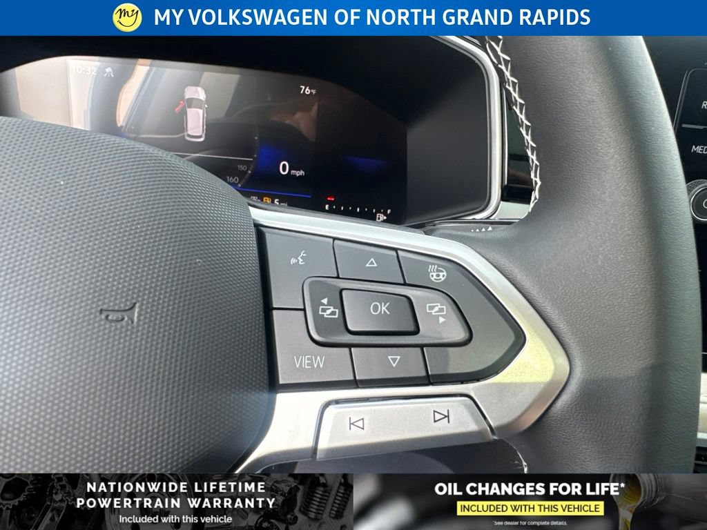 New 2026 Volkswagen Taos SE AWD/4WD image 17