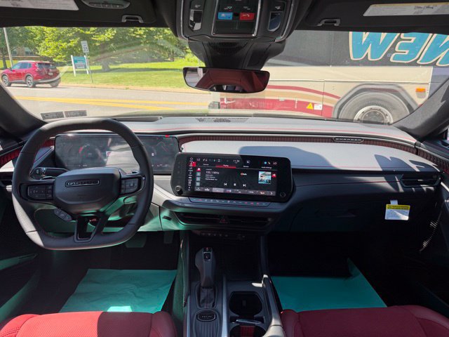 New 2026 Dodge Charger R/T AWD/4WD image 13