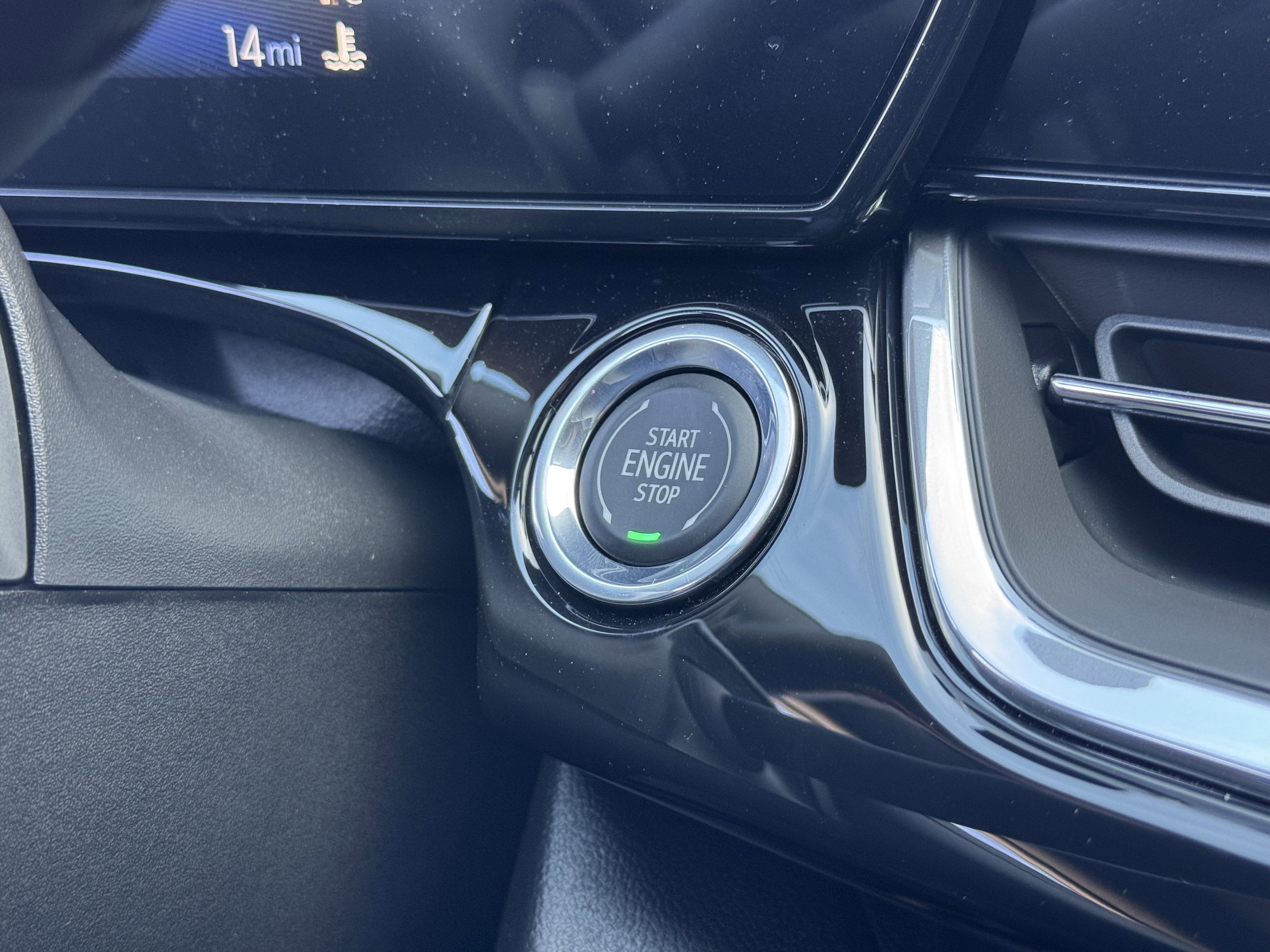 New 2026 Chevrolet Trax RS w/ Sunroof Package image 30