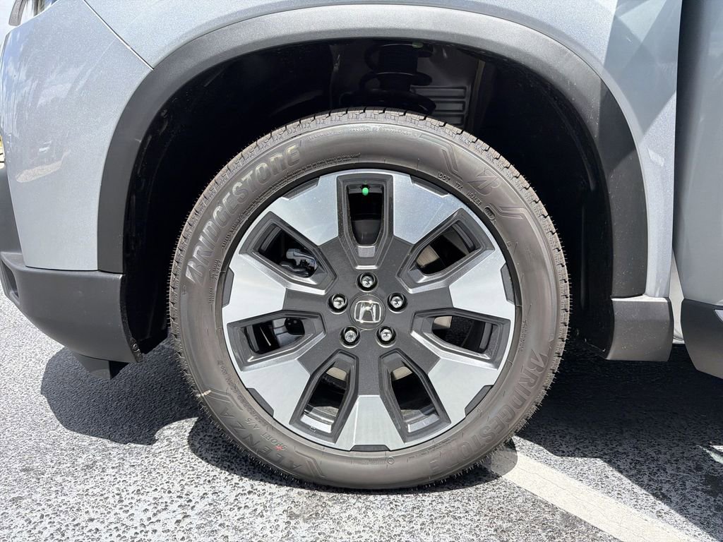 New 2026 Honda Pilot Touring image 30