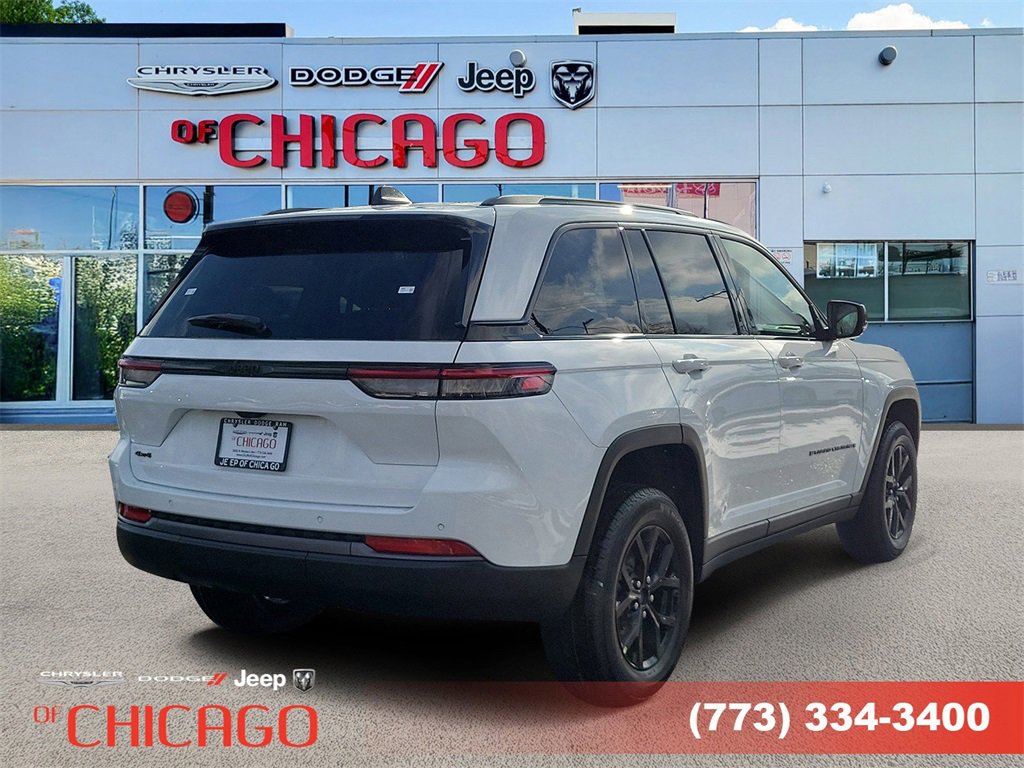 New 2026 Jeep Grand Cherokee Altitude image 4