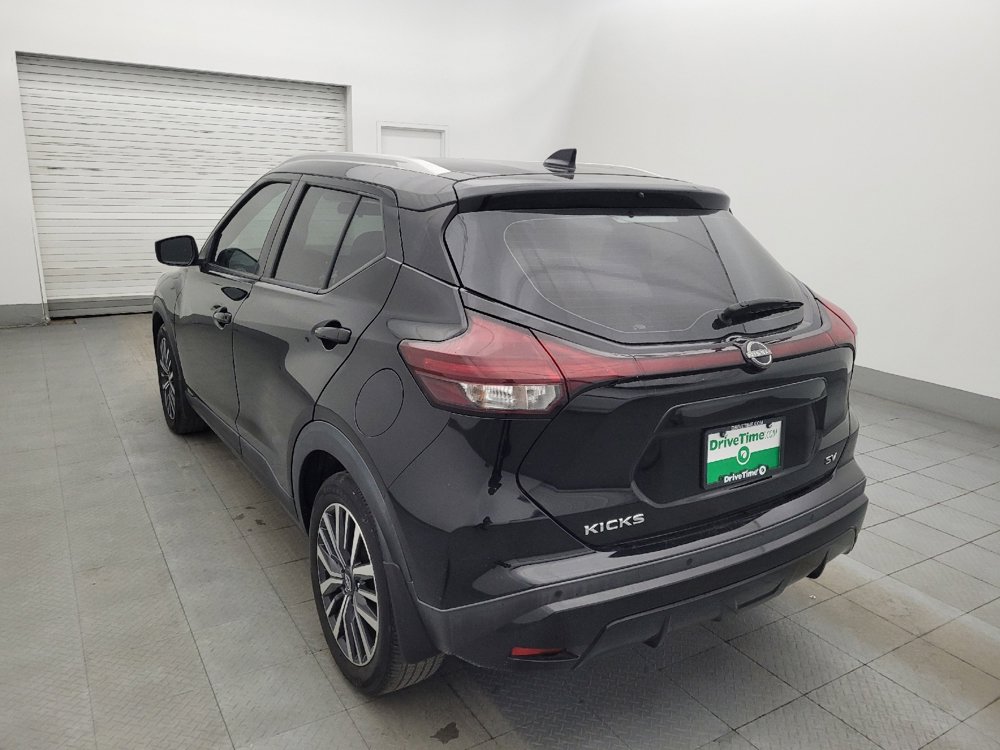 Used 2022 Nissan Kicks SV image 5