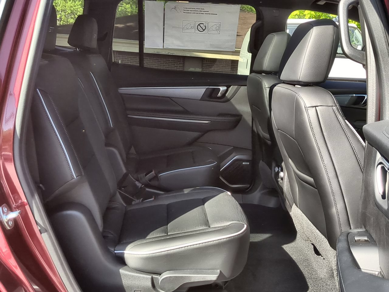 New 2026 Buick Enclave Sport Touring w/ Power Package FWD image 28
