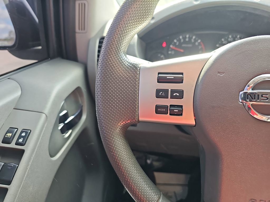 Used 2019 Nissan Frontier SV image 20