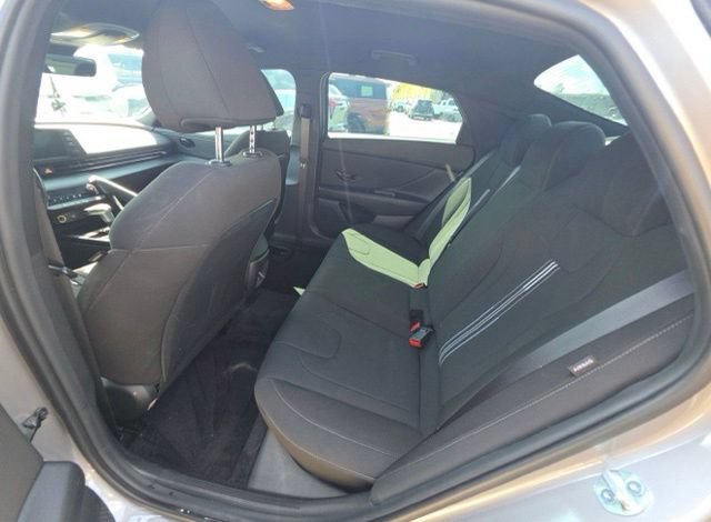 Used 2025 Hyundai Elantra Sport w/ Cargo Package FWD image 11