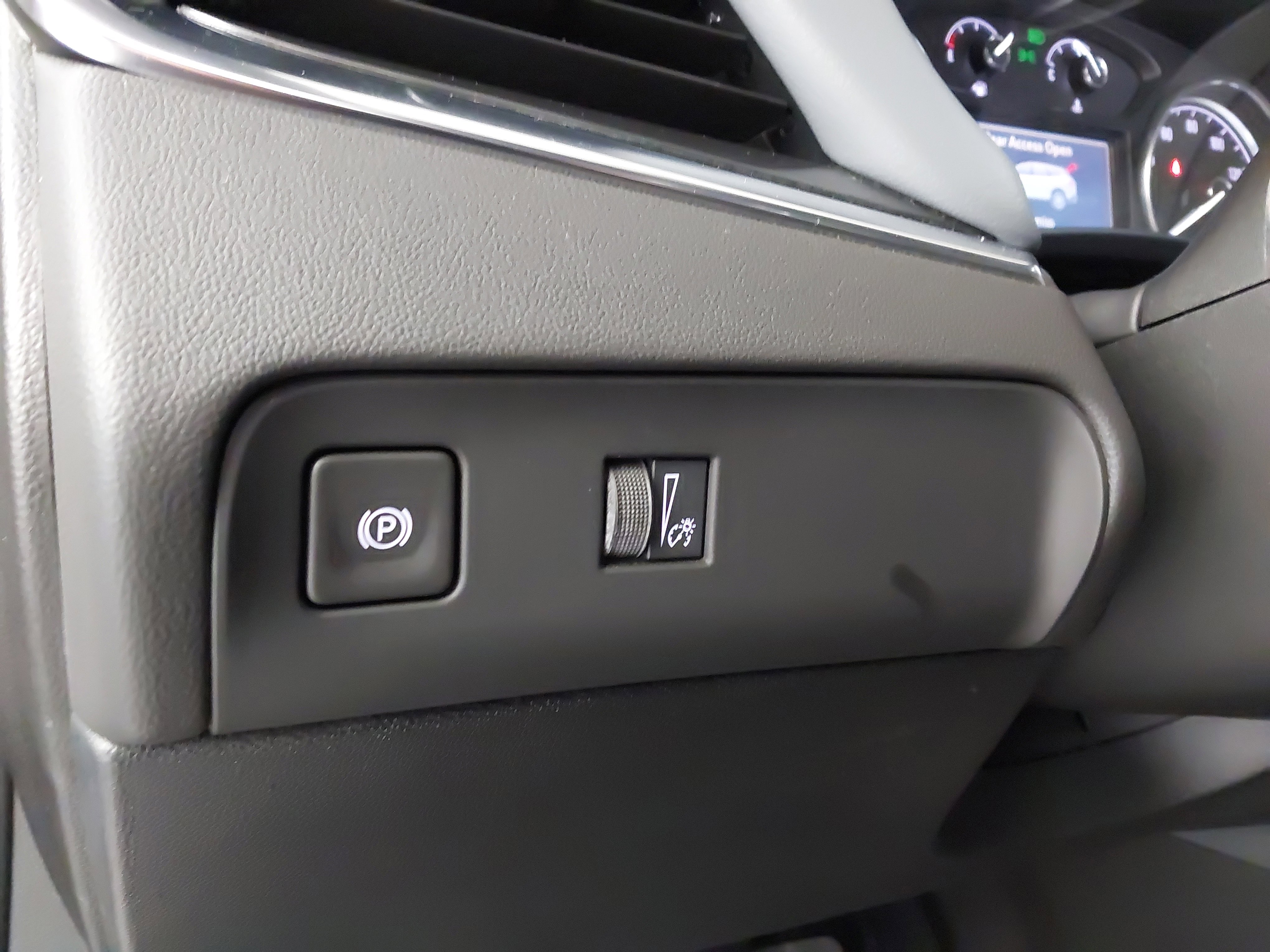 Used 2024 Buick Enclave Essence w/ Experience Buick Package AWD/4WD image 24