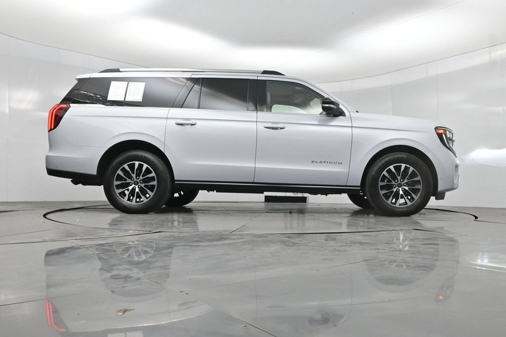 Used 2025 Ford Expedition Max Platinum AWD/4WD image 56