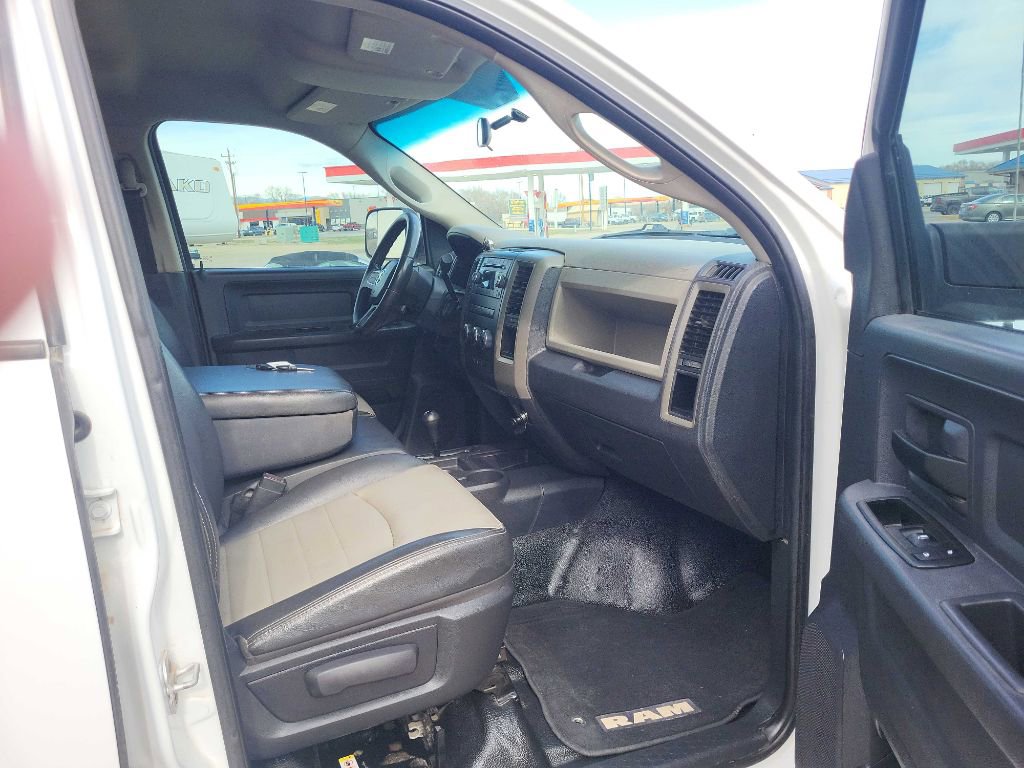 Used 2011 RAM 2500 ST w/ Cold Weather Group image 20