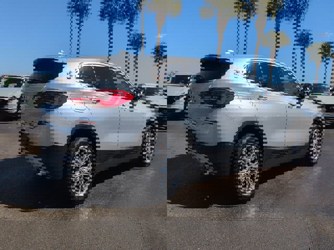 Used 2018 BMW X2 sDrive28i image 4