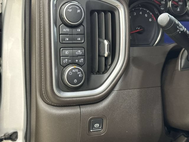 Used 2019 Chevrolet Silverado 1500 RST w/ All-Star Edition AWD/4WD image 34