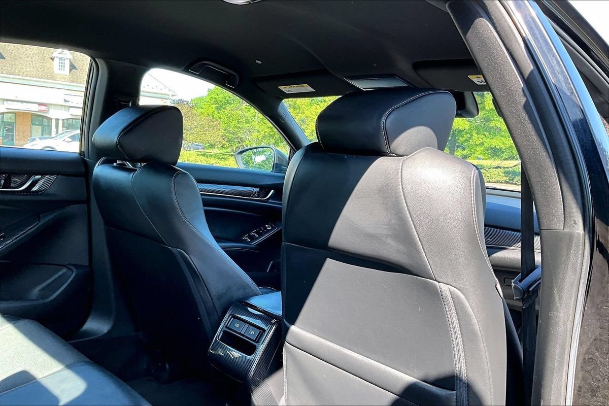 Used 2021 Honda Accord Sport image 15