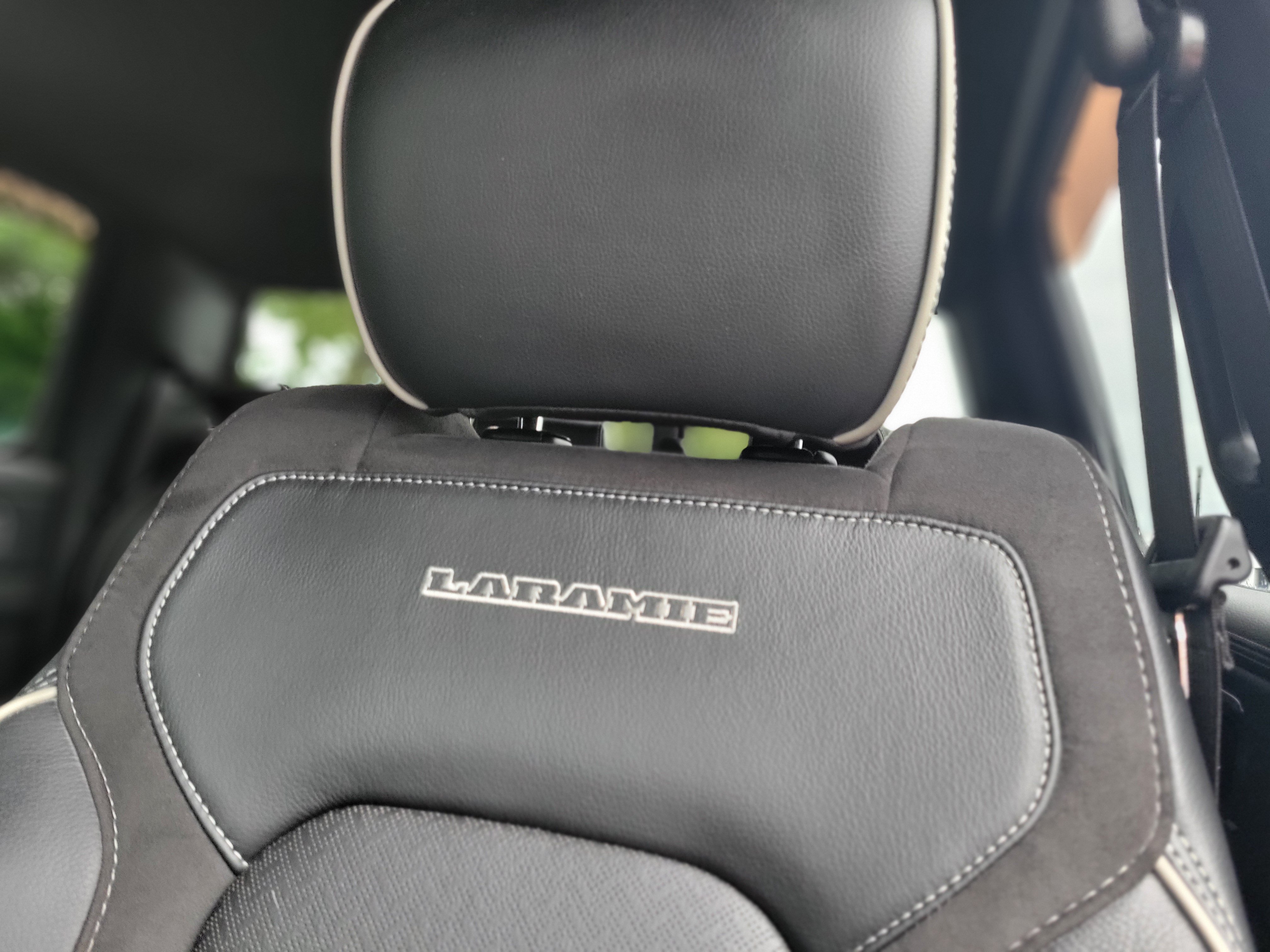 Used 2022 RAM 1500 Laramie w/ Sport Appearance Package AWD/4WD image 43