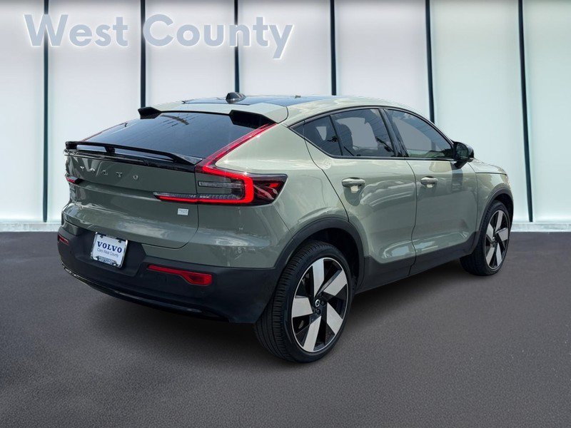 Used 2023 Volvo C40 P8 Recharge Ultimate AWD/4WD image 4