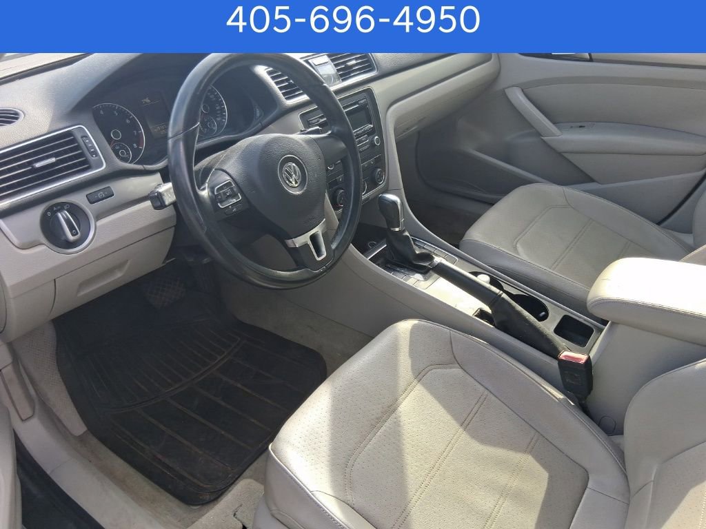 Used 2015 Volkswagen Passat 1.8T Wolfsburg Edition image 5