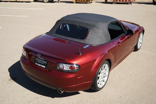 Used 2006 MAZDA MX-5 Miata Sport w/ Appearance Pkg RWD image 13