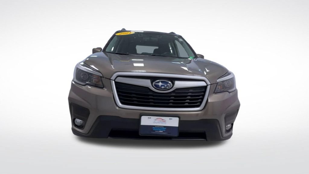 Used 2021 Subaru Forester Premium AWD/4WD image 3