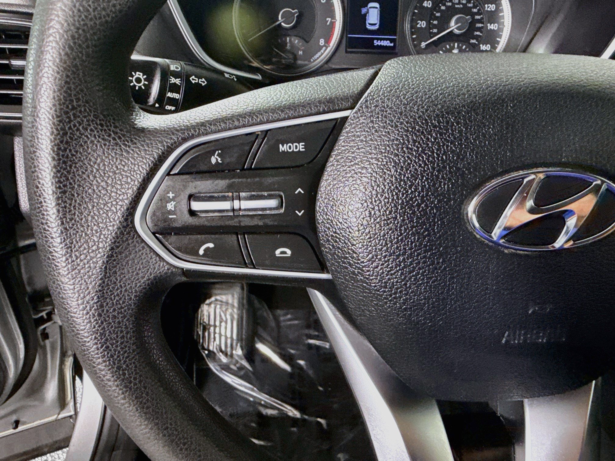 Used 2020 Hyundai Santa Fe SE FWD image 14