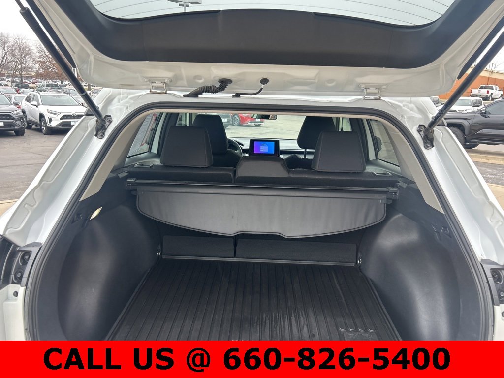 Certified 2025 Toyota Corolla Cross LE image 8