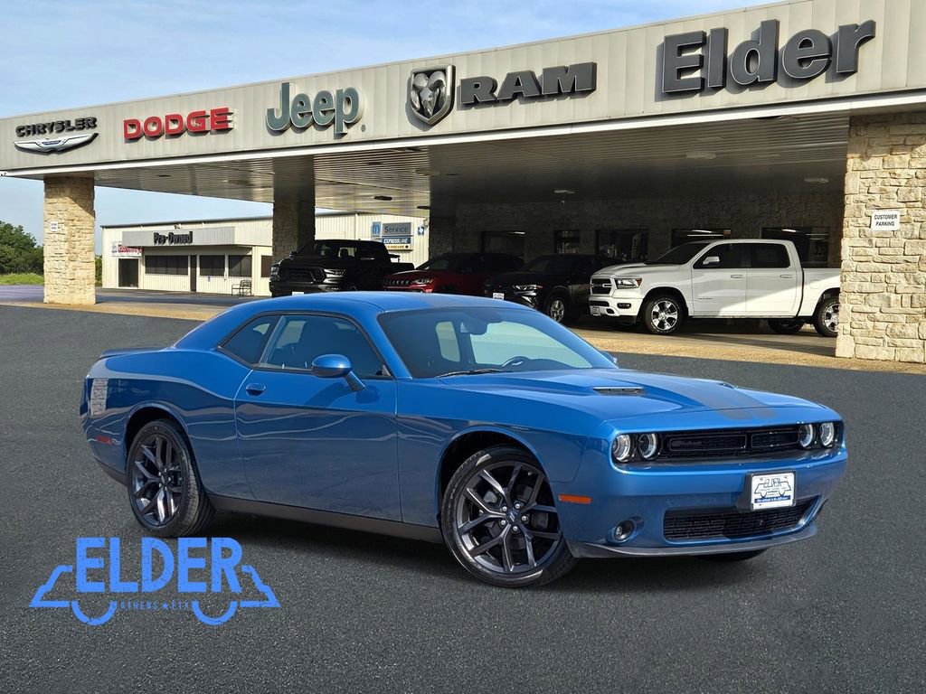 Used 2022 Dodge Challenger SXT w/ Blacktop Package