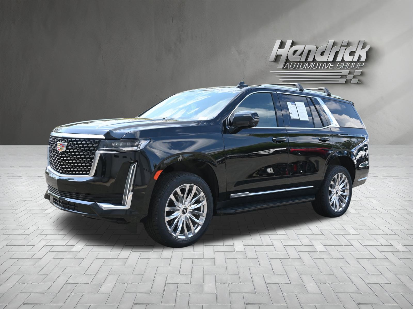 Used 2023 Cadillac Escalade Premium Luxury AWD/4WD image 5