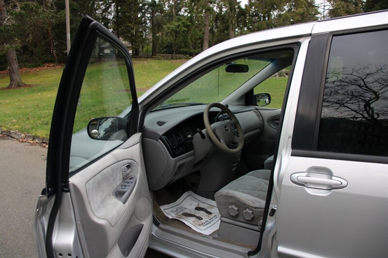 Used 2003 MAZDA MPV LX FWD image 4
